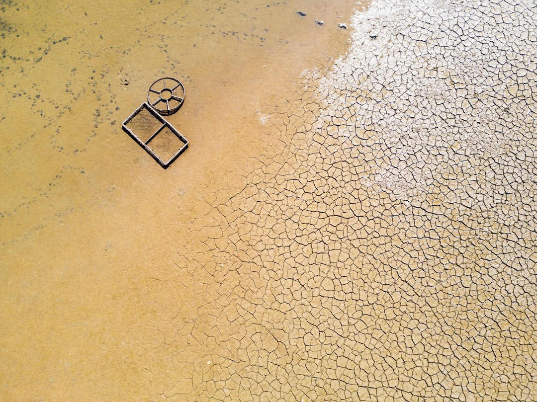 découvrez tout ce qu'il faut savoir sur le floating floor, un revêtement de sol moderne, facile à poser et idéal pour rénover votre intérieur. conseils, avantages et choix adaptés à vos besoins.