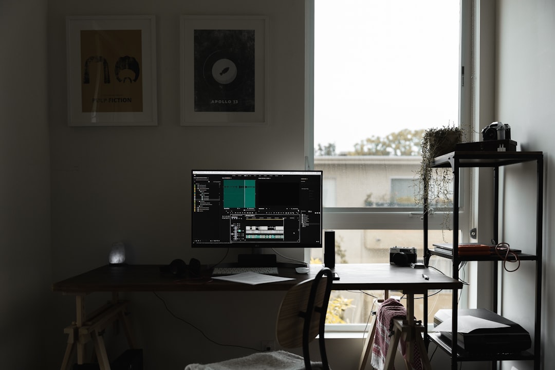 optimisez la performance de votre studio grâce à nos conseils pratiques et stratégies efficaces pour améliorer l'agencement, l'acoustique et la productivité.